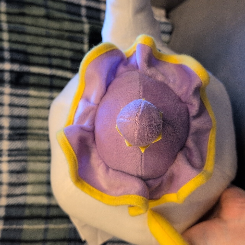Disney Mrs. Potts Plush - Picture 8 of 11
